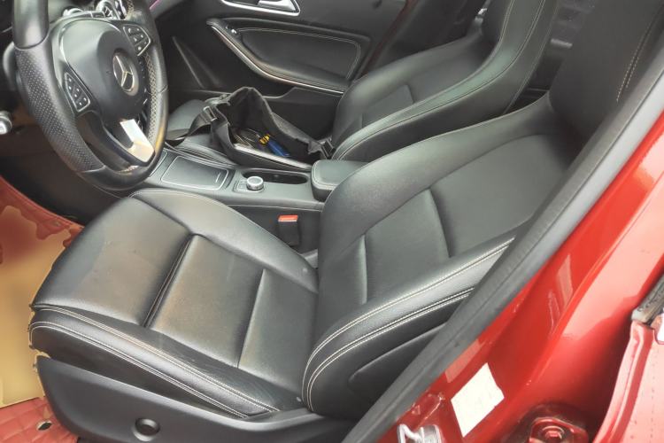 Used Mercedes-Benz GLA 2018 GLA 200 Fashion Model
