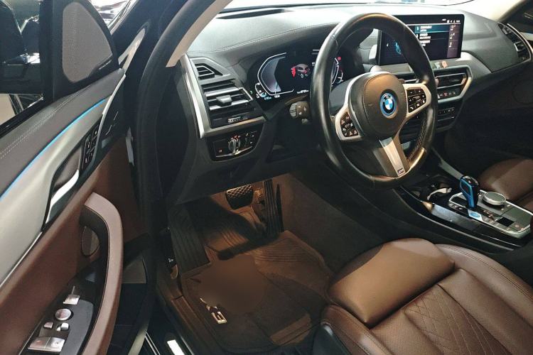 Used BMW iX3 2022 Leading Type