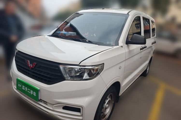 Used Wuling Hongguang V 2022 1.5L Jingqu Edition Electric-Assist LAR