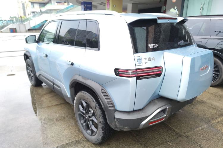 Used Formula Leopard Titanium 3 2025 501 km Range Rear-Wheel Drive Intelligent Driving Max Edition Exterior 2