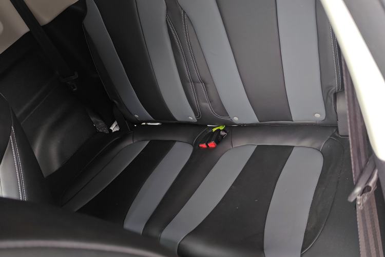 Used Roewe Clever 2022 311km QiQi BoBo Edition Left Rear Seat