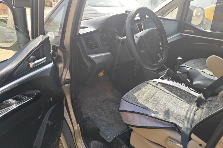 Used FORTHING Lingzhi 2025 M5 1.6L Long Wheelbase Base Model, 5 Seats