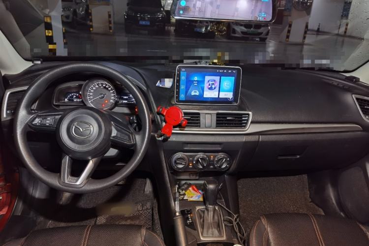 Used Mazda Mazda 3 Axela 2017 Sedan 1.5L Automatic Comfort Model China VI Standard