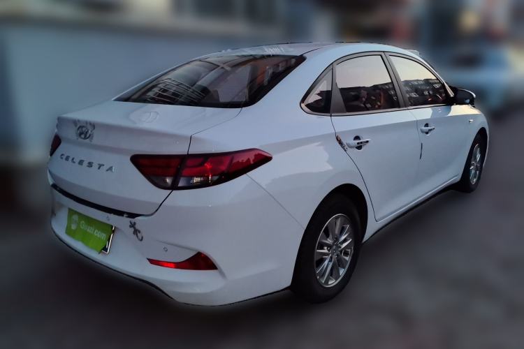 Used Hyundai Celesta 2018 1.6L Automatic GL Enjoyment Edition China VI compliant Rear Right 45 Deg