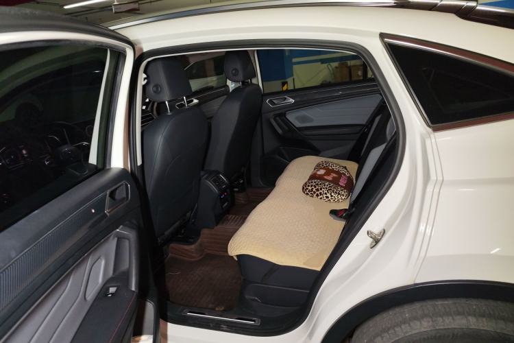 Used Volkswagen Tiguan X 2022 330TSI Two-Wheel-Drive Flagship Edition Left Rear Seat