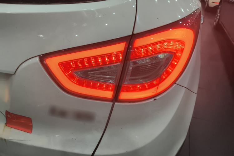 Used Hyundai ix35 2013 2.0L Automatic Two-Wheel Drive Smart GLS China IV Standard
