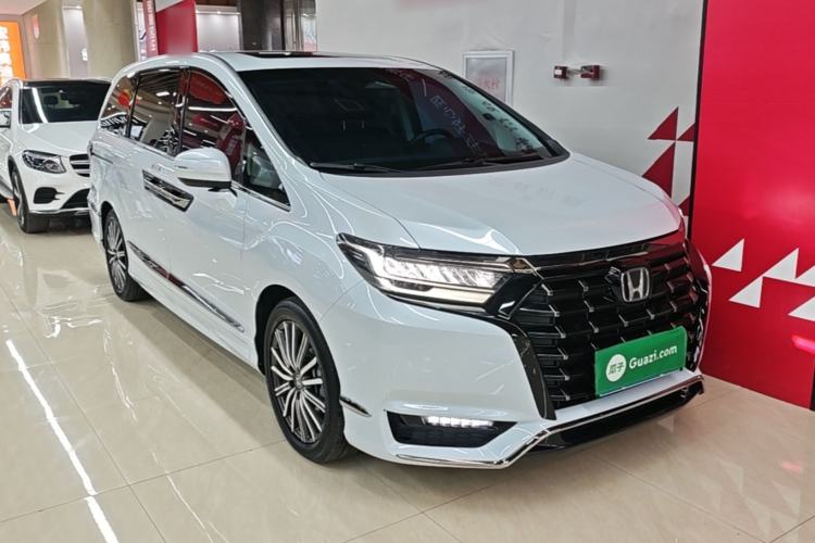 Used Honda Elysion 2024 2.0L eHEV Luxury Edition