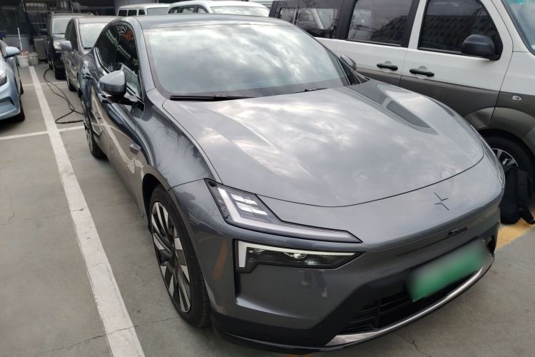 Used Polestar 4 2023 Single-Motor Long-Range PLUS Front Right 45 Deg