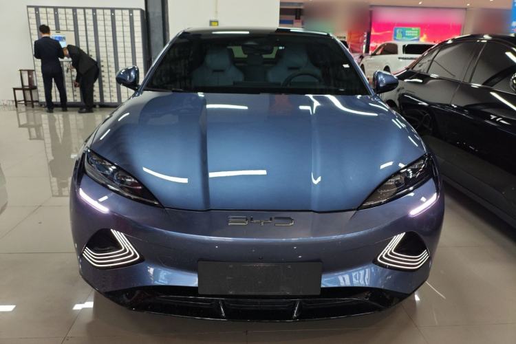 Used BYD Seal 2022 700 km Long-Range Rear-Wheel-Drive Version