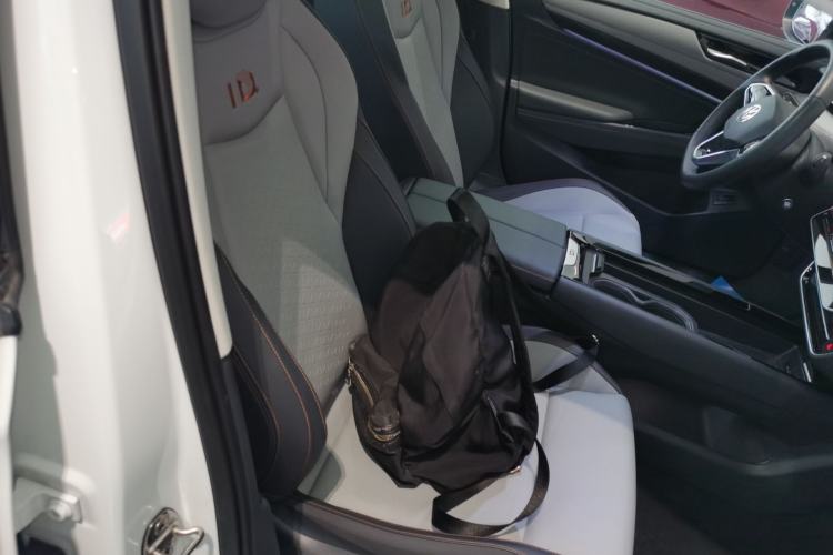 Used Volkswagen ID.7 VIZZION 2024 AIR model
