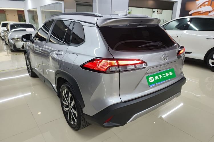 Used Toyota Corolla Cross 2024 2.0L Smart Electric Hybrid Dual-Engine Flagship Version Exterior 2