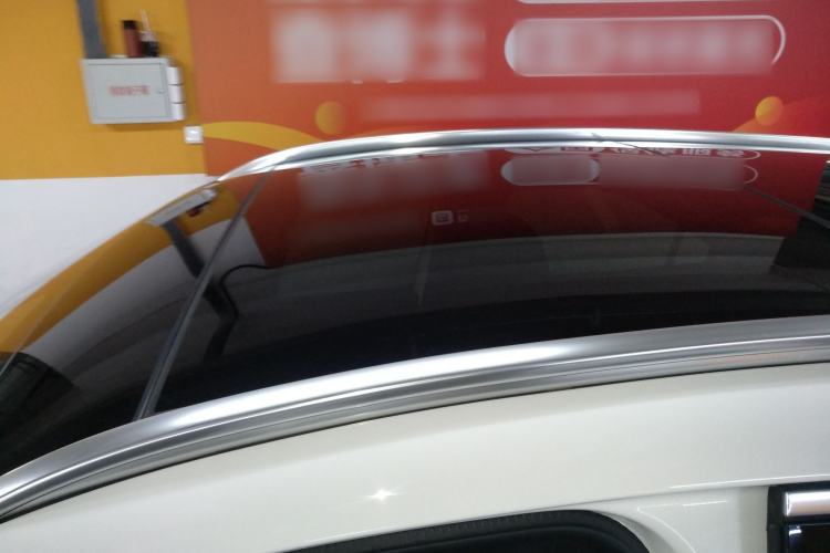 Used Mercedes-Benz GLA 2023 GLA 220 Roof