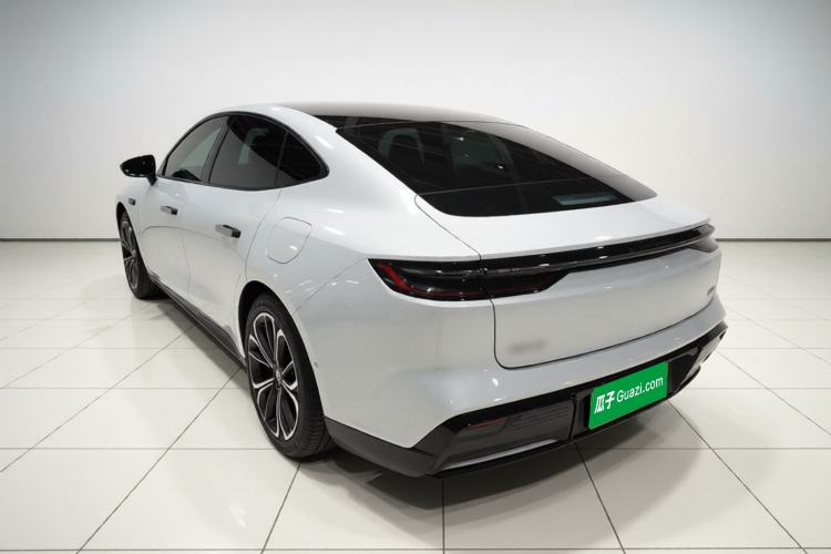 Used Geely Galaxy E8 2025 700 km Long-Range Intelligent Driving Version