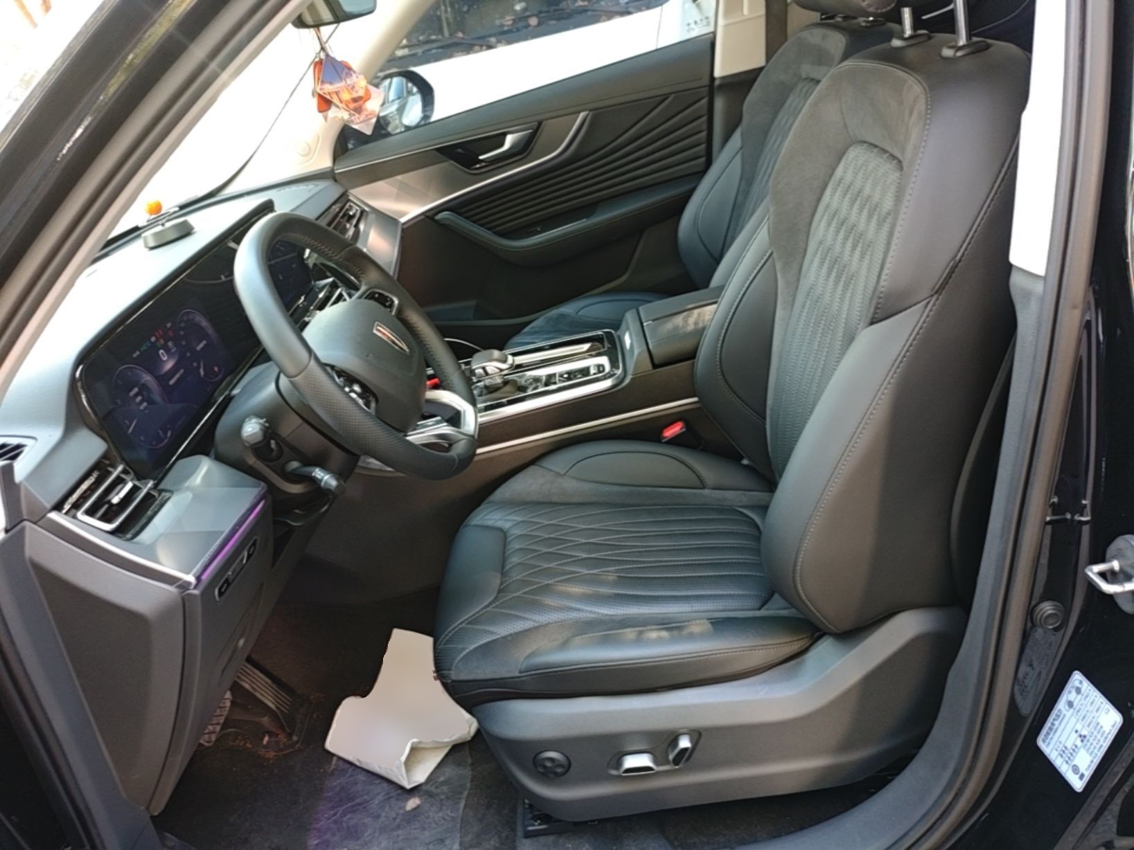 Hongqi HS5 2023 2.0T Qixiang Pro Edition — снимка 17