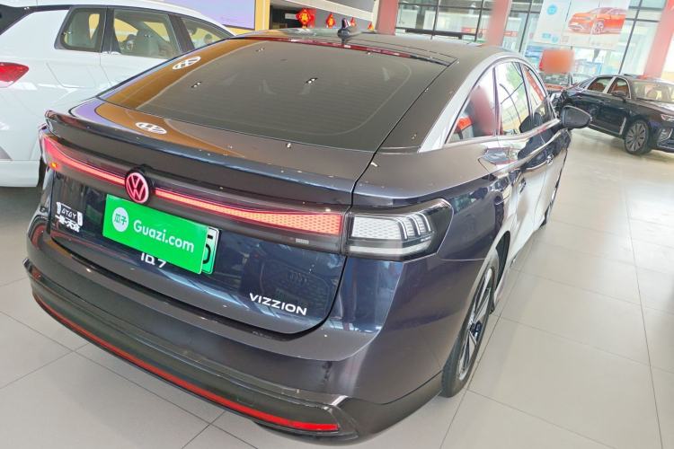Used Volkswagen ID.7 VIZZION 2024 AIR model Rear Right 45 Deg