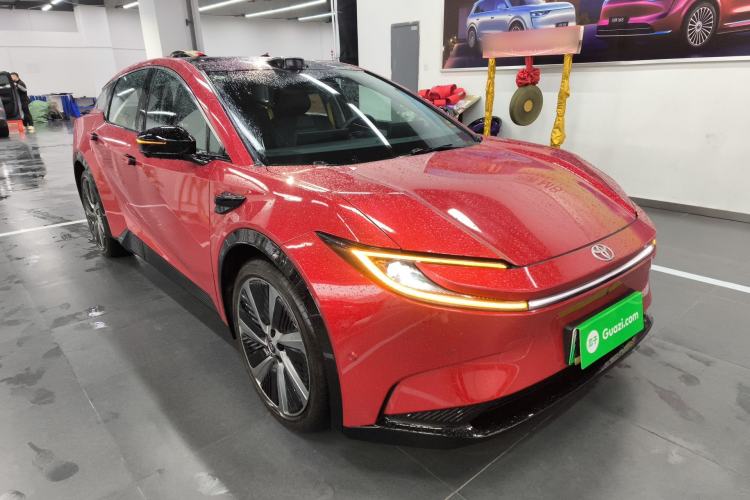 Used Toyota bZ5 2025 Model 630 PRO Front Right 45 Deg