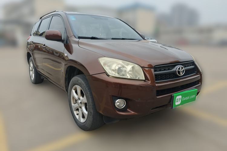 Used Toyota RAV4 2011 2.0L Automatic Classic Edition Front Right 45 Deg