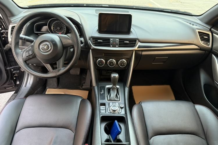 Used Mazda CX-4 2016 2.0L Automatic 2WD Blue Sky Dynamic Edition