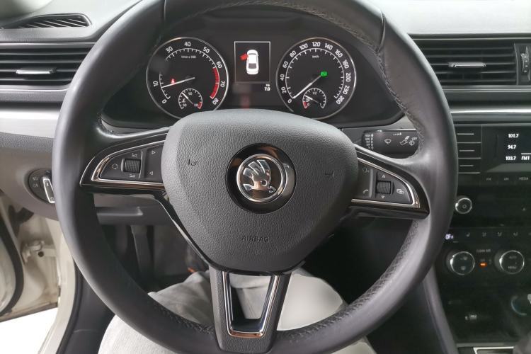 Used Skoda Superb 2016 TSI280 DSG Innovation Edition