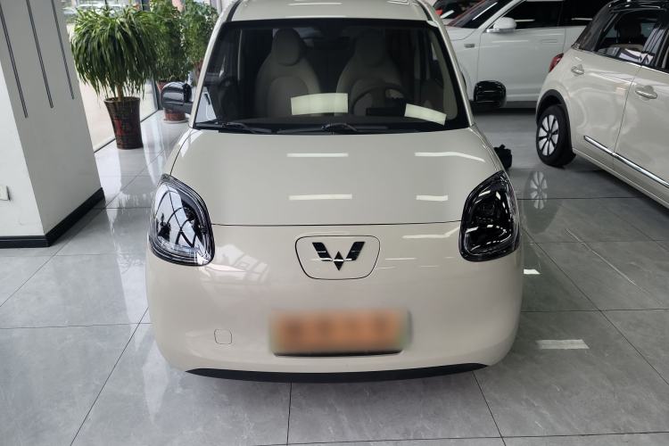 Used Wuling Hongguang MINIEV 2025 Four-Door Version Advanced Edition Front