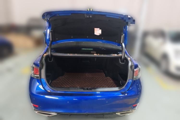 Used Lexus GS 2016 200t F SPORT Trunk