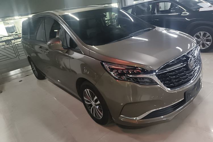 Used Buick GL8 2021 ES Land Cruiser 653T Luxury Edition Front Right 45 Deg