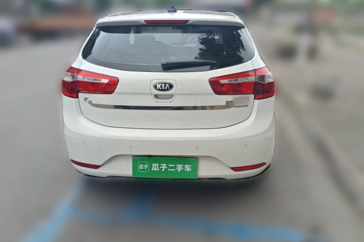 Used Kia K2 2012 Hatchback 1.6L AT Premium Commemorative Edition
