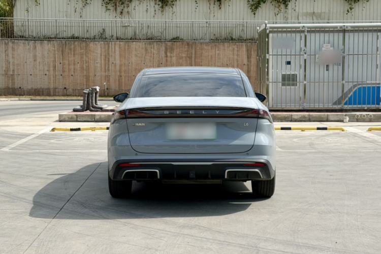 Used Geely Galaxy L6 2024 125km PLUS Dragon Edition