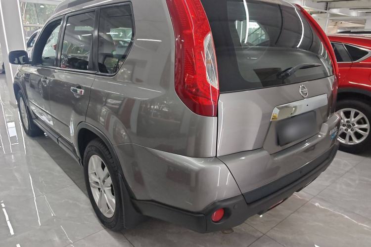 Used Nissan X-Trail 2012 2.5L CVT Luxury Edition 4WD
