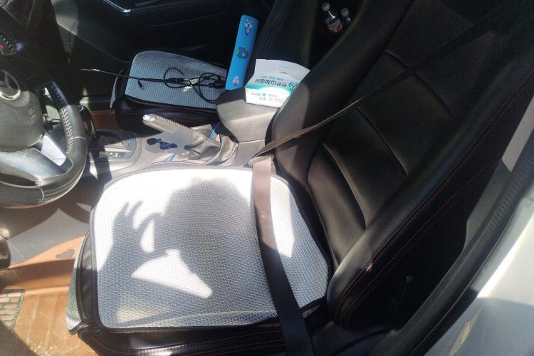 Used Mazda CX-5 2014 2.0L Automatic Two-Wheel Drive Urban Version Left Front Seat