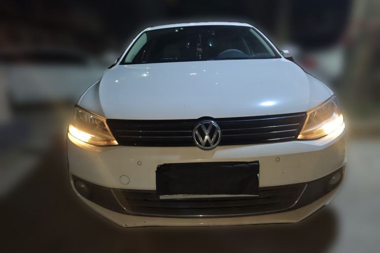 Used Volkswagen Sagitar 2012 1.4TSI Automatic Luxury Edition
