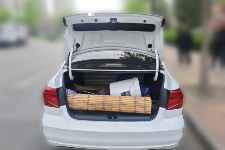 Used Volkswagen Jetta 2019 Dream Edition 1.4L Manual Fashion Version