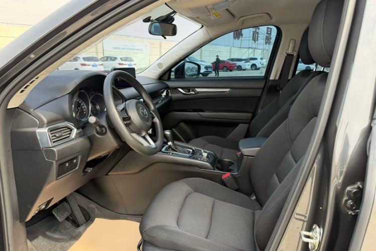 Used Mazda CX-5 2024 2.0L Automatic Two-Wheel Drive Comfort Version
