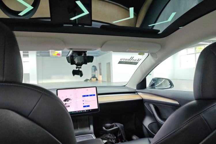 Used Tesla Model 3 2021 Revised Version II – Performance High-Performance All-Wheel-Drive Edition
