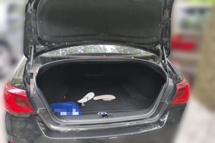 Used Infiniti Q70 2015 Q70L 2.5L Elite Edition Trunk