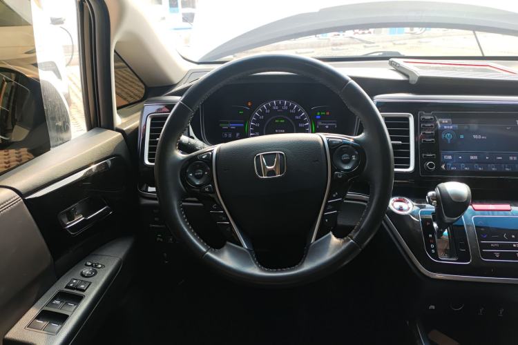 Used Honda Elysion 2019 2.0L Hybrid Luxury Edition
