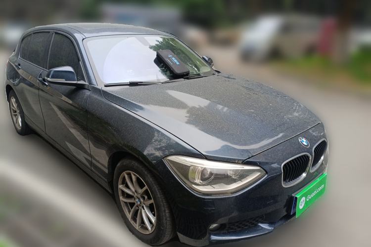 Used BMW 1 Series 2013 Facelifted 118i Leading Edition Front Right 45 Deg