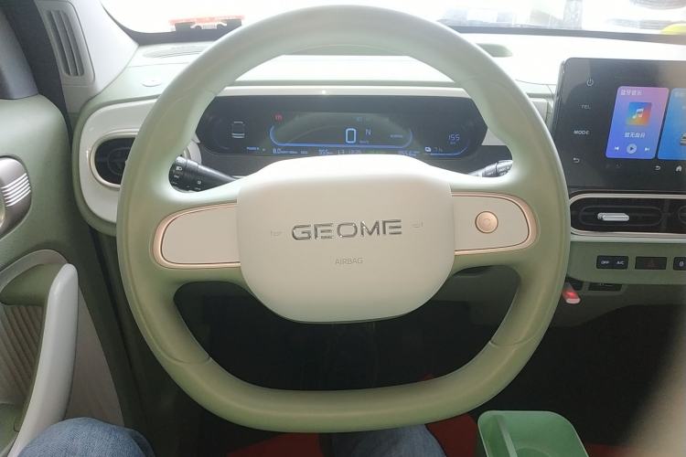 Used Geely Galaxy Panda 2025 210km Panda Rider Steering Wheel