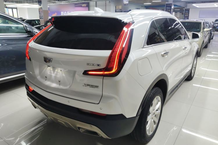 Used Cadillac XT4 2022 28T Two-Wheel Drive Fashion Edition Rear Right 45 Deg