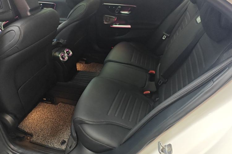 Used Mercedes-Benz C-Class 2024 Facelift C 260 L Night Edition Sport Version Left Rear Seat