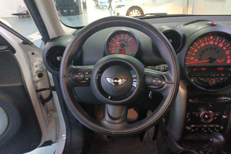 Used MINI Countryman 2014 1.6L COOPER Fun Steering Wheel