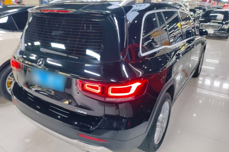 Used Mercedes-Benz GLB 2022 Second Facelift GLB 200 Dynamic Edition Rear Right 45 Deg