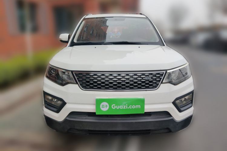 Used CHANGAN OSHAN CX70 2017 CX70T 1.5T Manual High-Performance Edition Front