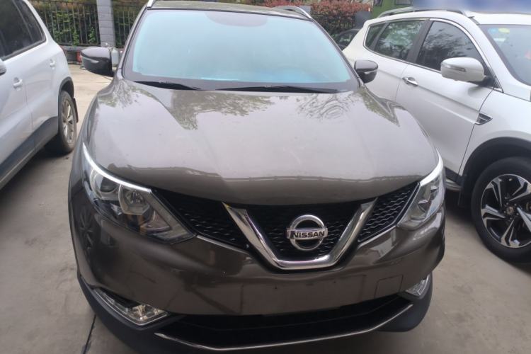 Used Nissan Qashqai 2016 2.0L CVT Elite Edition Front