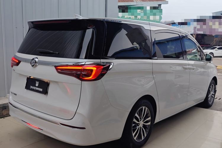 Used Buick GL8 2022 ES Landtrek 653T Comfort Edition