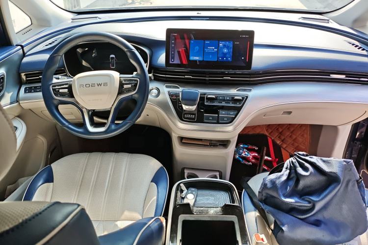 Used Roewe iMAX8 2022 400TGI Celebration Edition
