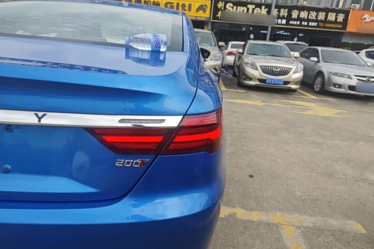 Used Geely Auto Binray 2019 200T DCT Binchi Edition Exterior 3