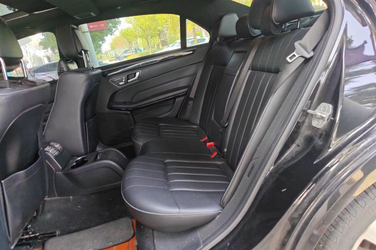 Used Mercedes-Benz E-Class 2015 E 260 L Sport & Fashion Model