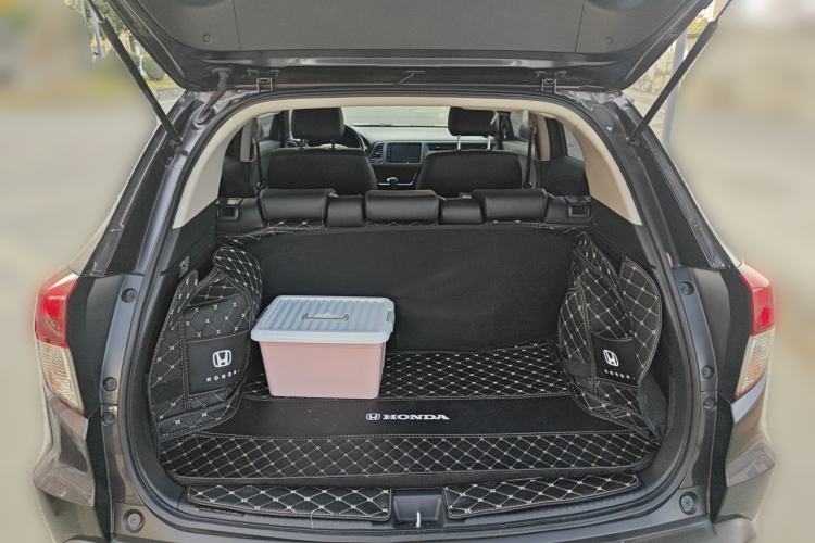 Used Honda Vezel 2020 220 TURBO CVT Luxury Edition
