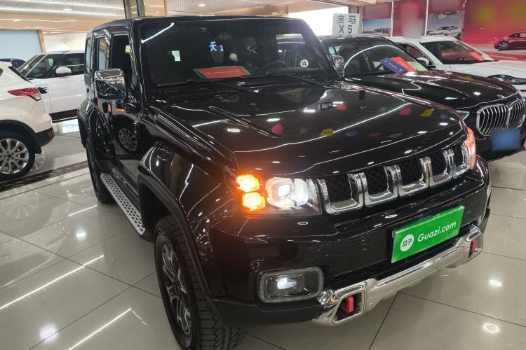 Used BAIC Off-Road BJ40 2019 2.0T Automatic Four-Wheel Drive Urban Hunter Edition Flagship Model China V Emission Standard
